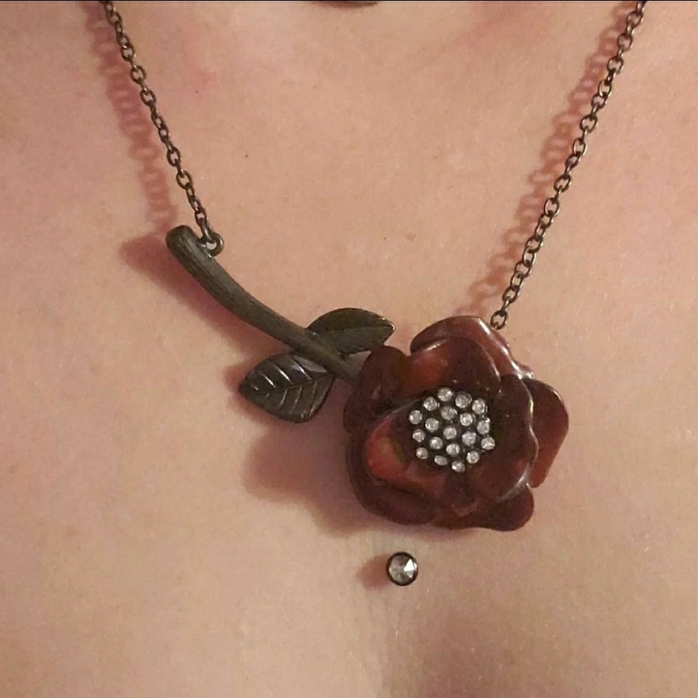 Red rose and crystal necklace